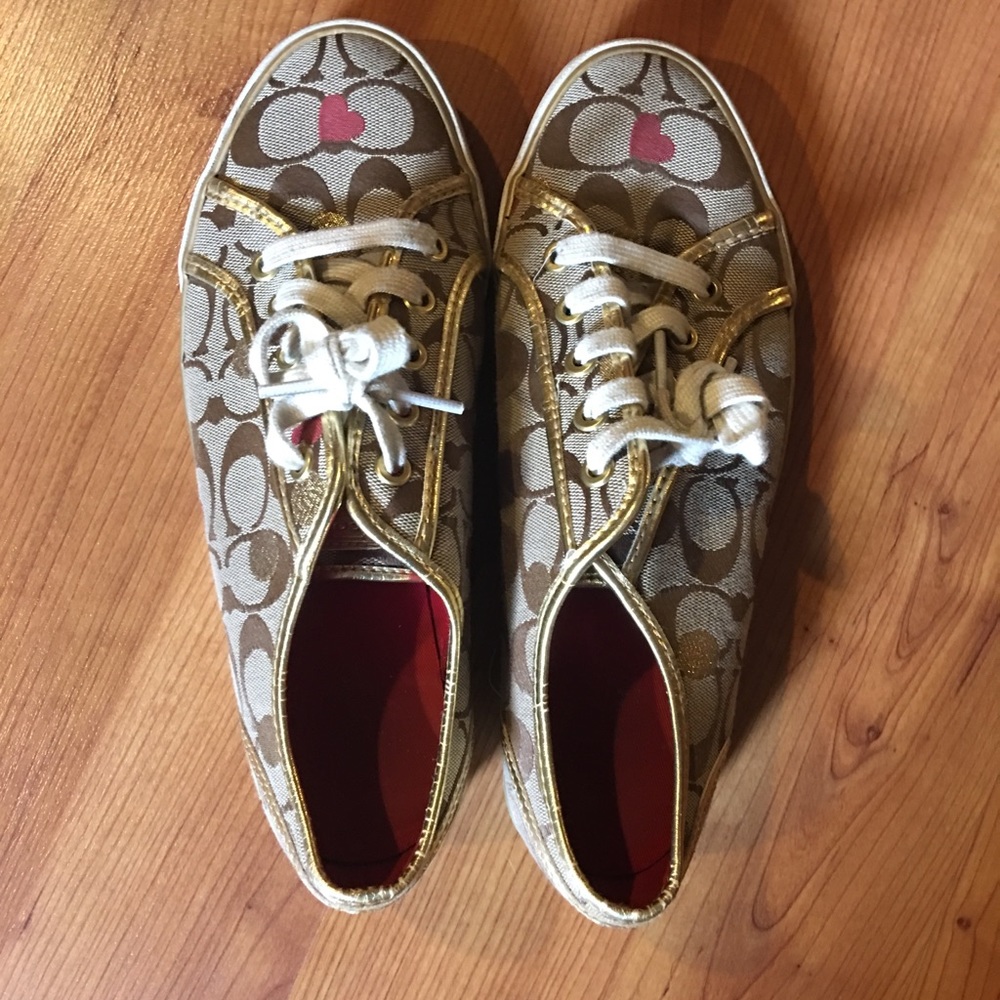 Coach shoes